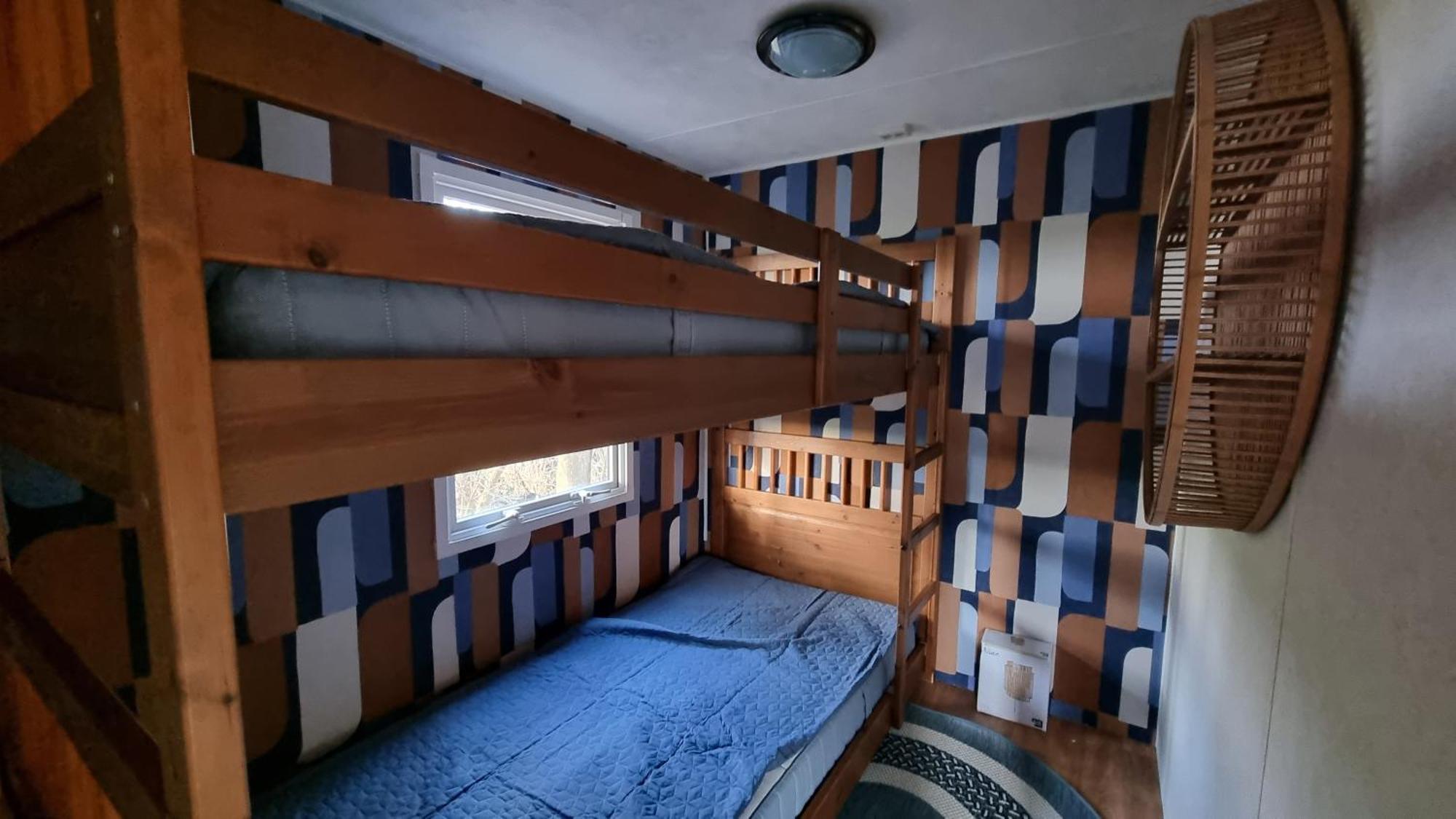 Camping Farmer Farmyard Stays, Sleep Easy, Rural, Explore Ámsterdam