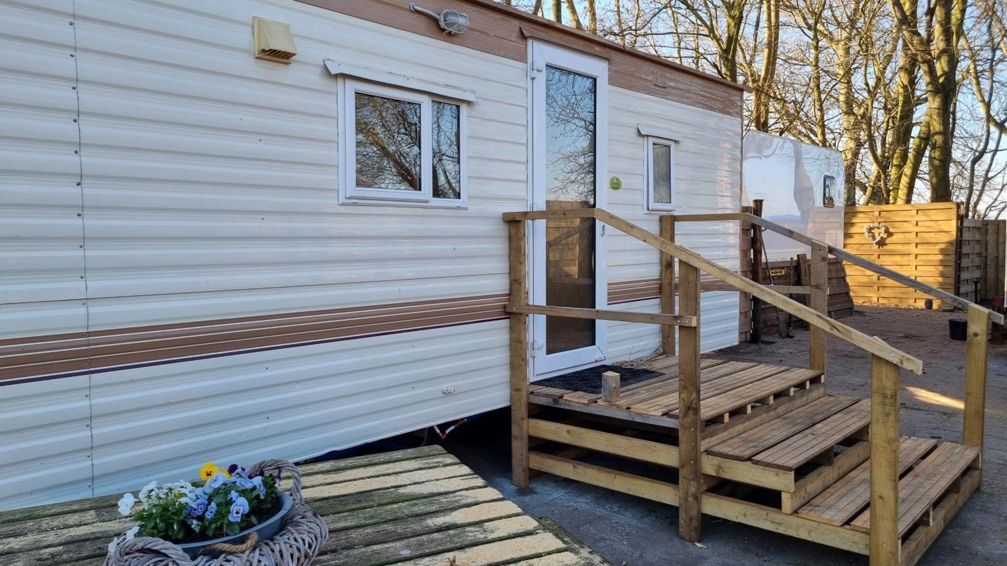 Camping Farmer Farmyard Stays, Sleep Easy, Rural, Explore